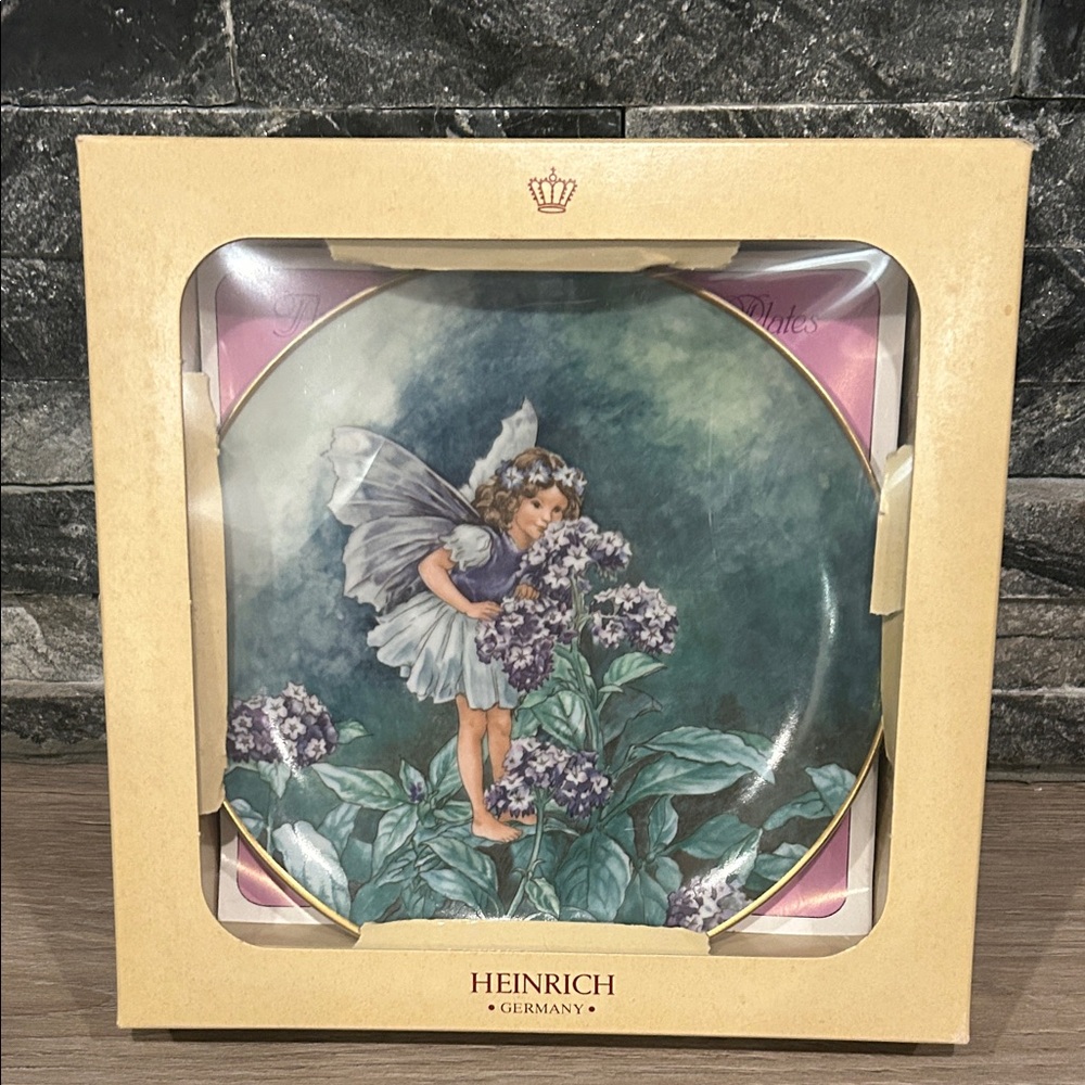 Heinrich “The Heliotrope Fairy”🧚 Collector Plate with Authenticity Certificate